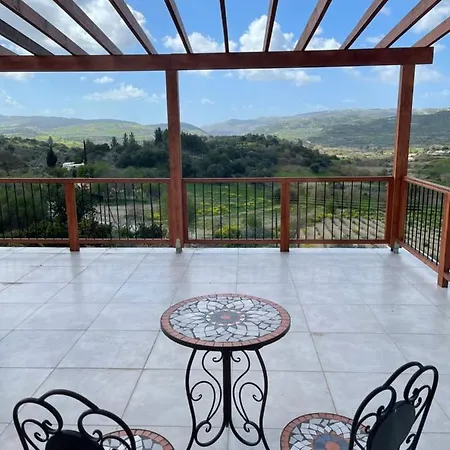 Private En-suite At Tsangarides Winery In Lemona Village Pensjonat Pafos